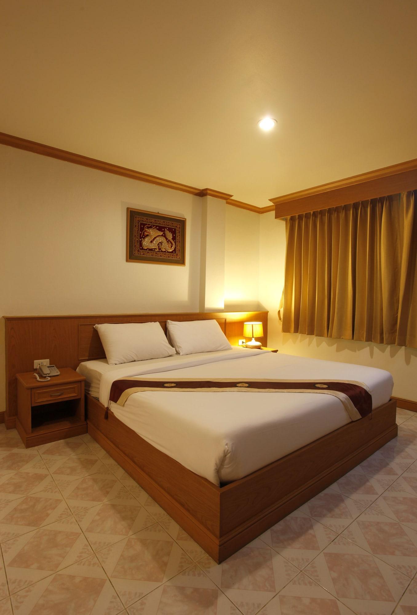 Casa Jip Guesthouse Patong Екстер'єр фото