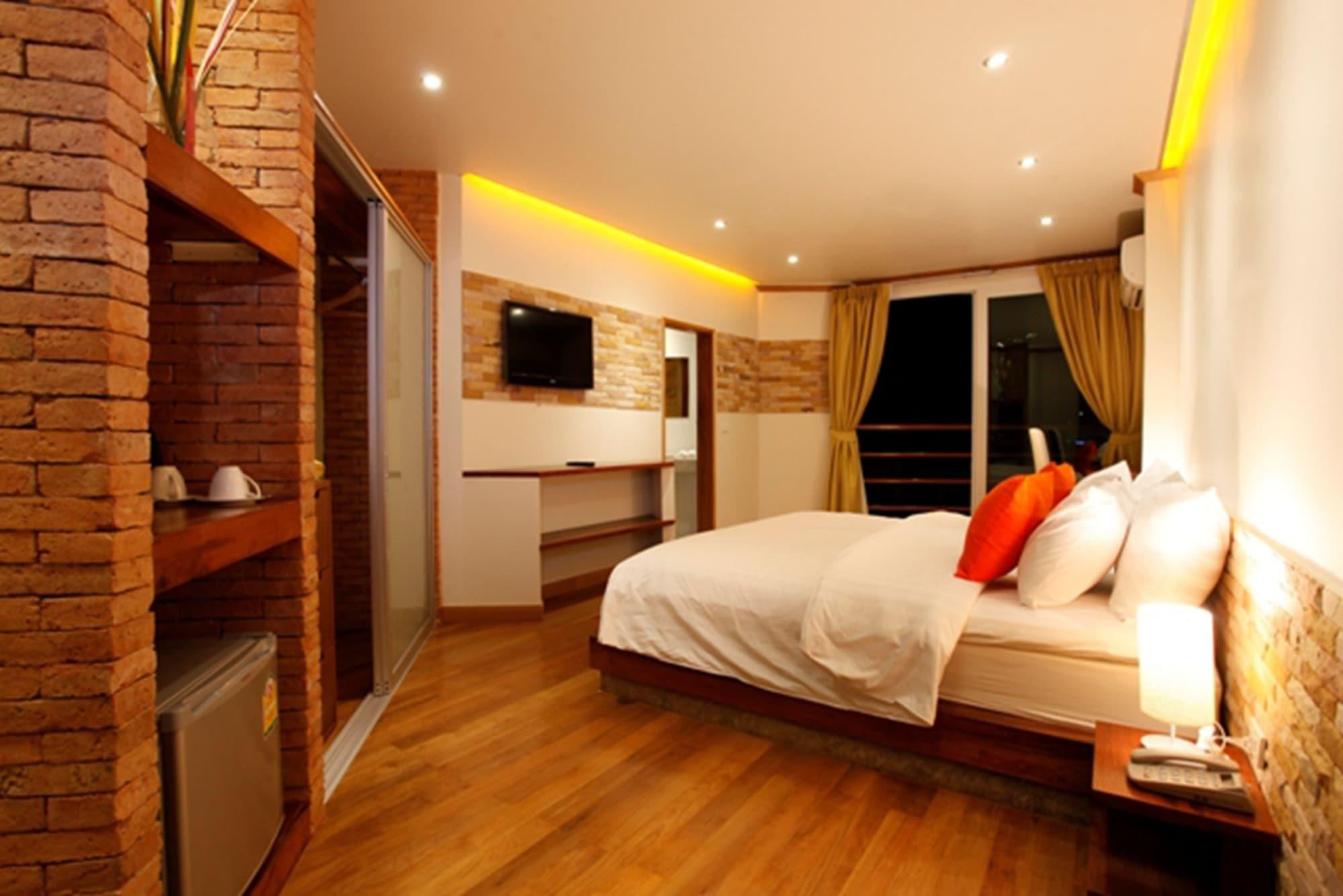 Casa Jip Guesthouse Patong Екстер'єр фото